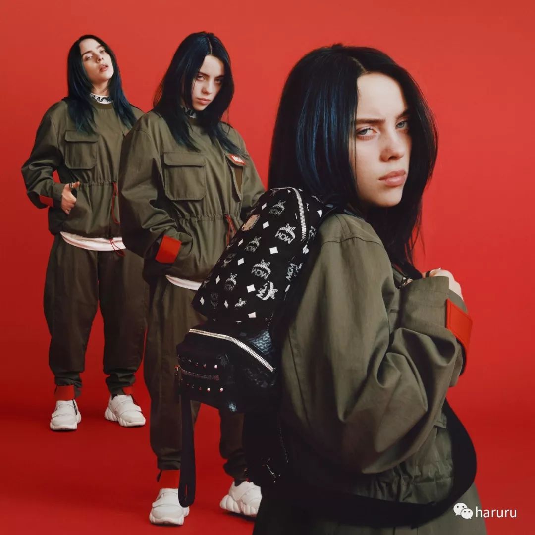 最酷的孩子 背3只包出门 葡京真人现场网
