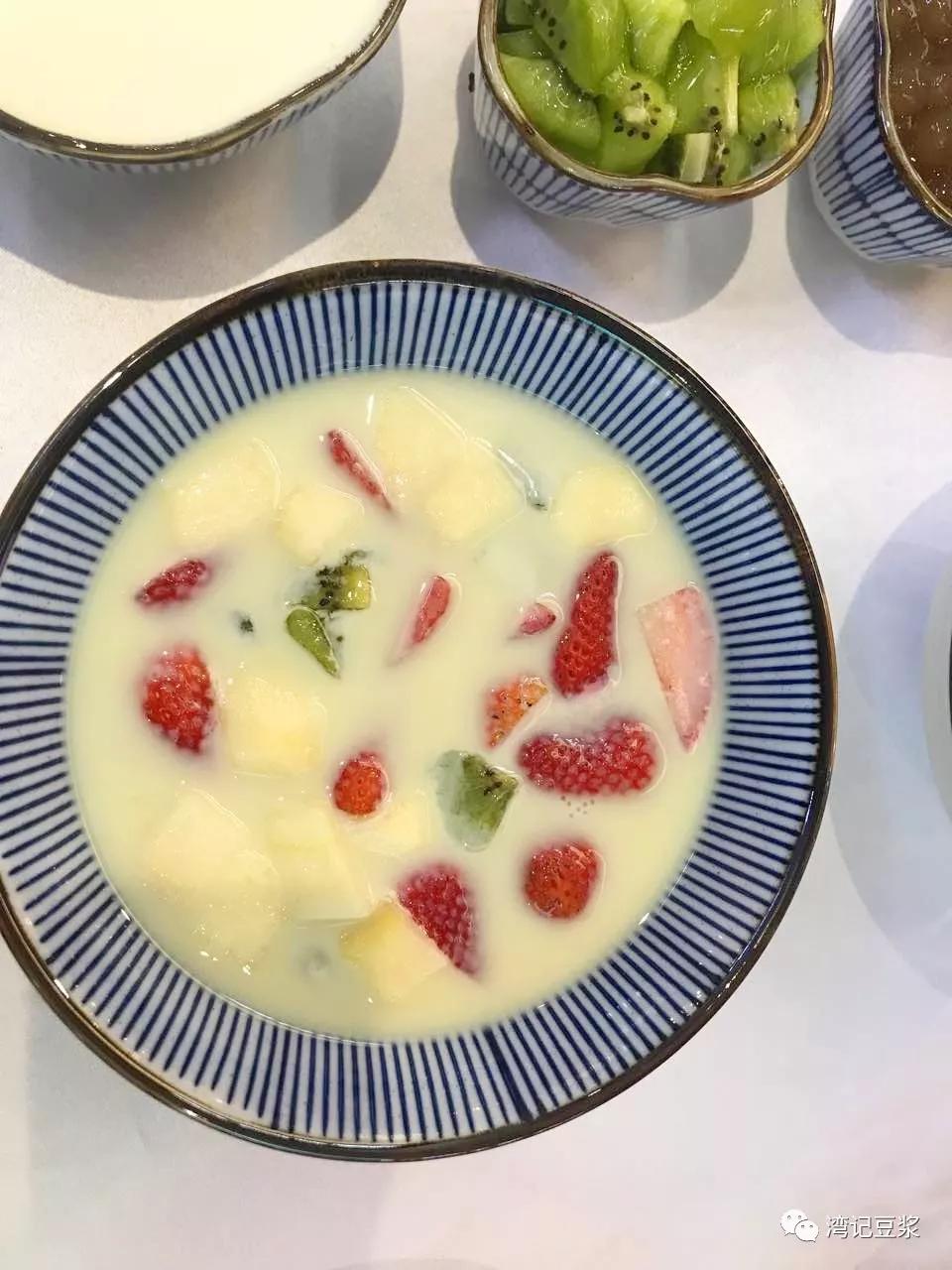 重磅!湾记豆浆&八大电视台签订广告合作,引爆