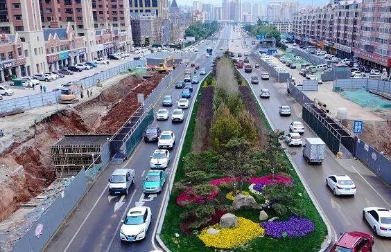 全西宁人口_西宁火车站