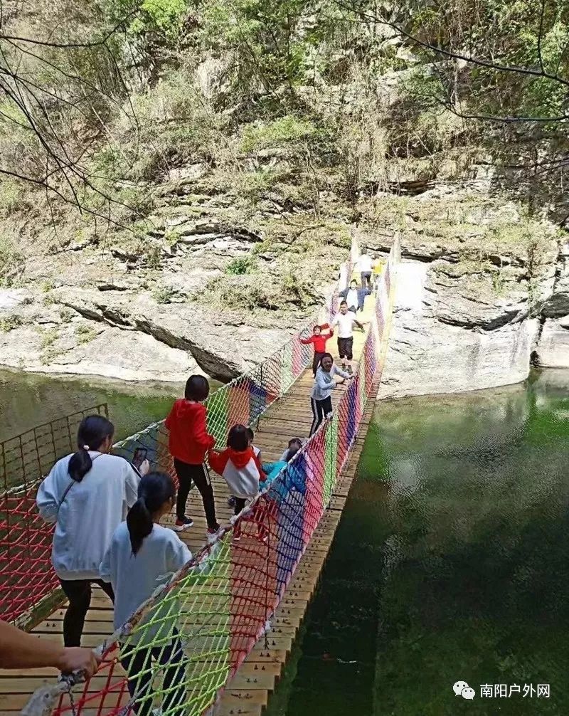 周日一天军旅班河如少女般原始的神秘峡谷这个周末去瞅瞅