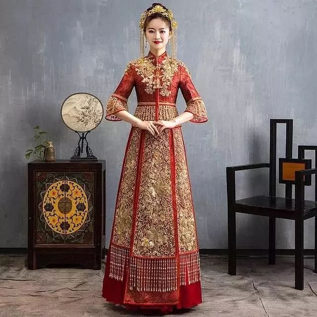 中式婚礼穿秀禾旗袍嫁衣,发型你想好了吗?