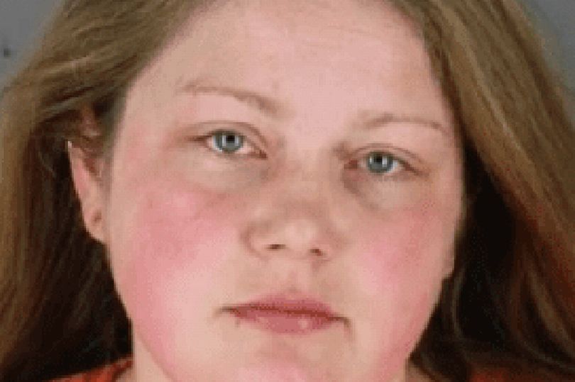                     女婴刚出生就酒精中毒，只因摊上了一个极其不负责任的妈妈