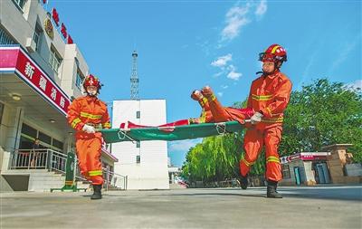 炎炎夏日,酷热当头,新疆博尔塔拉蒙古自治州消防救援支队各大队,中队