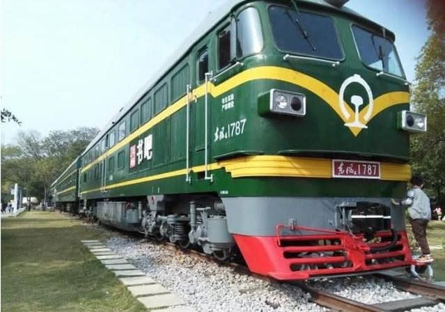 什么是高铁车内换乘 661907cf89784d6a99cc0d5898416d80.jpeg