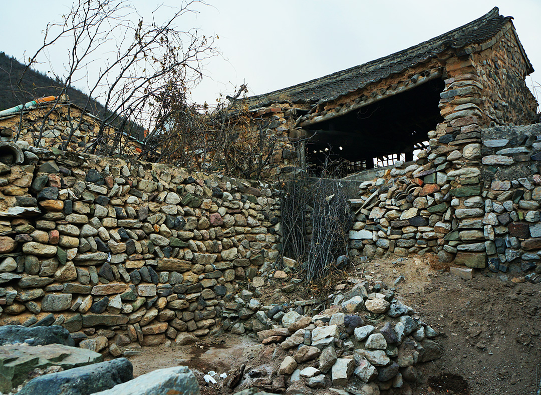 自驾京郊109国道之旅门头沟田庄一个石头堆砌的小村