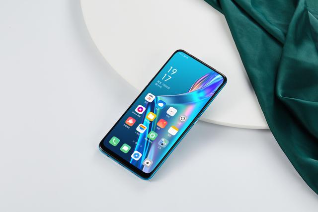 颜值吸睛!oppo k3新配色电波蓝图赏:一款面面俱到的千元机