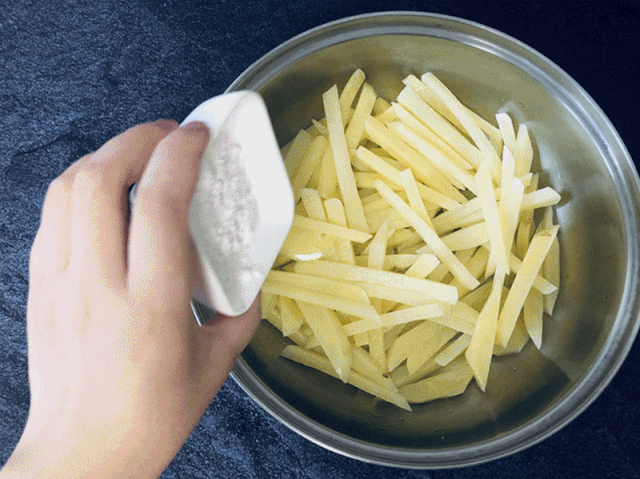 (半熟土豆条,红薯淀粉,番茄酱)