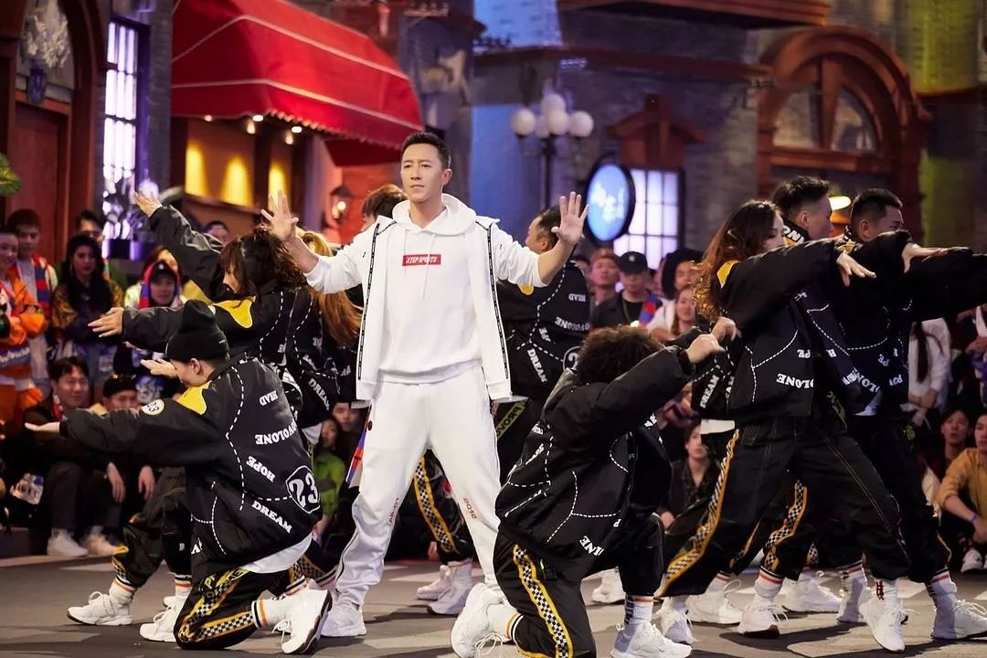 街舞作为一档最swag的街舞综艺《这就是街舞2》妹子看完之后表示，这是什