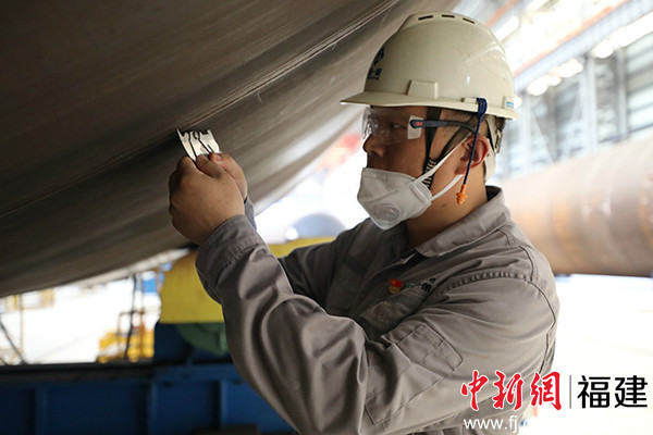福船一帆陆伟大:我是风电人 更是中国共产党员 玛雅娱乐官方网站下载