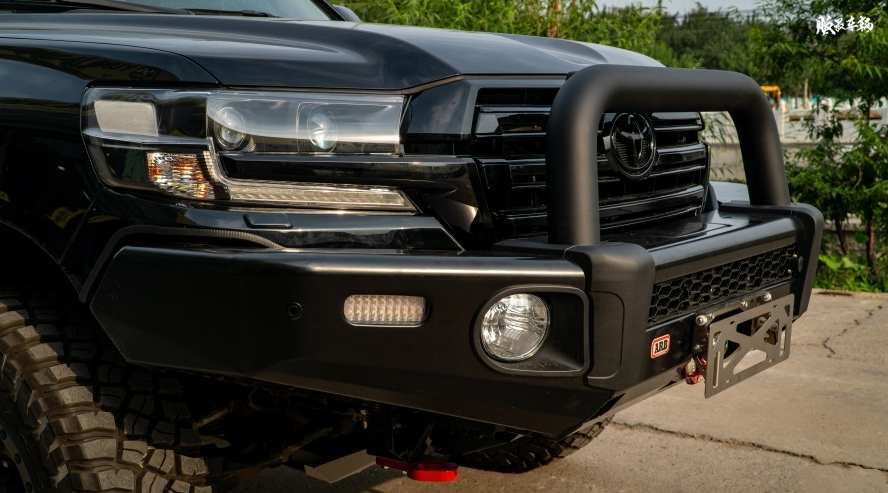 来自黑暗的诱惑--黑武士陆巡LC200改装