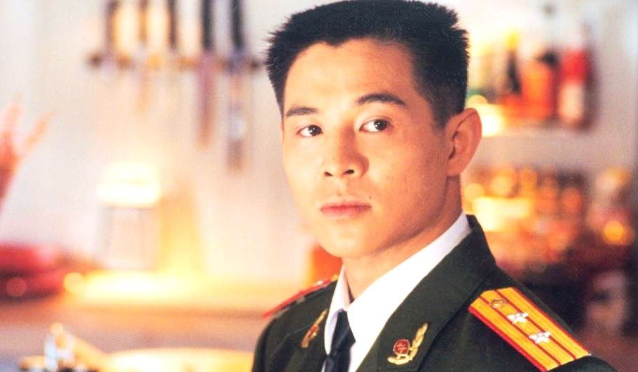 李连杰:把中国式英雄,中国式军人的形象展现的淋漓尽致,称一声最帅的