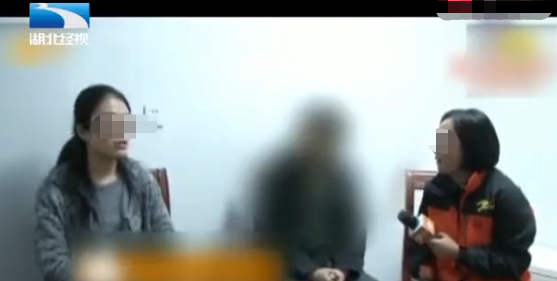 夫妇结婚五年 女方却一直没有身孕 面对公婆埋怨:我连初吻都在 其乐老虎机游戏