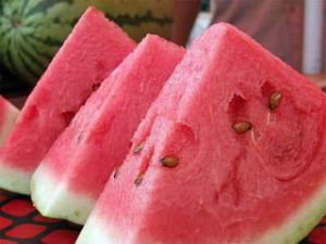 炎热的夏天不能不吃水果,今天推荐8种水果,营养丰富,祛暑养生 白金会棋牌