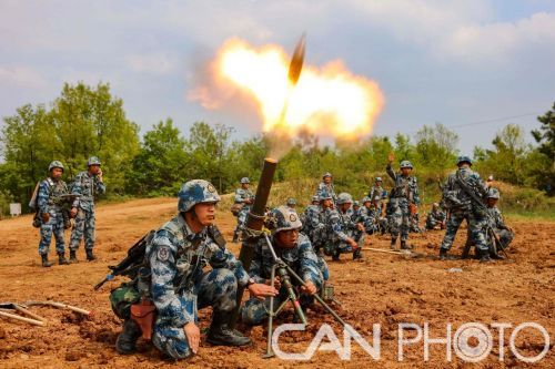 战斗中国空降兵