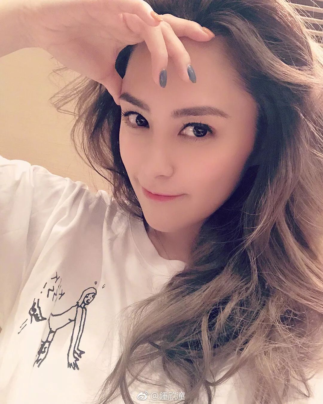 阿娇婚后沉迷于护肤教学?困扰多年的毛孔粗大问题终于有救了! 凯发体育限额