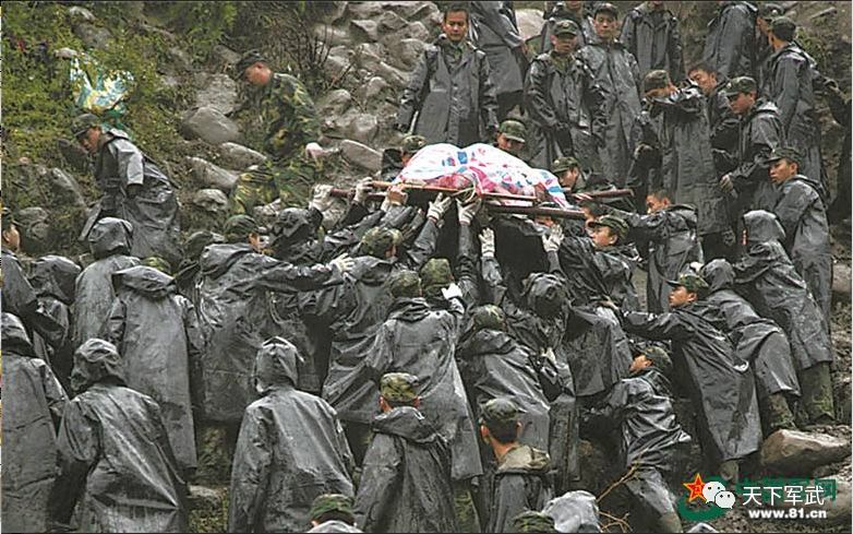 祝中国人民解放军建军92周年:致敬这些最可爱的人