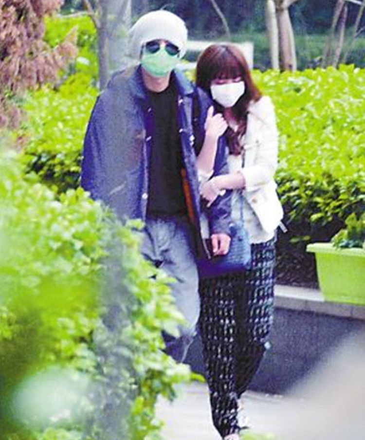 文章人设崩塌?和马伊琍官宣离婚五天,两位女明星因文章发声! lehu6乐虎国际