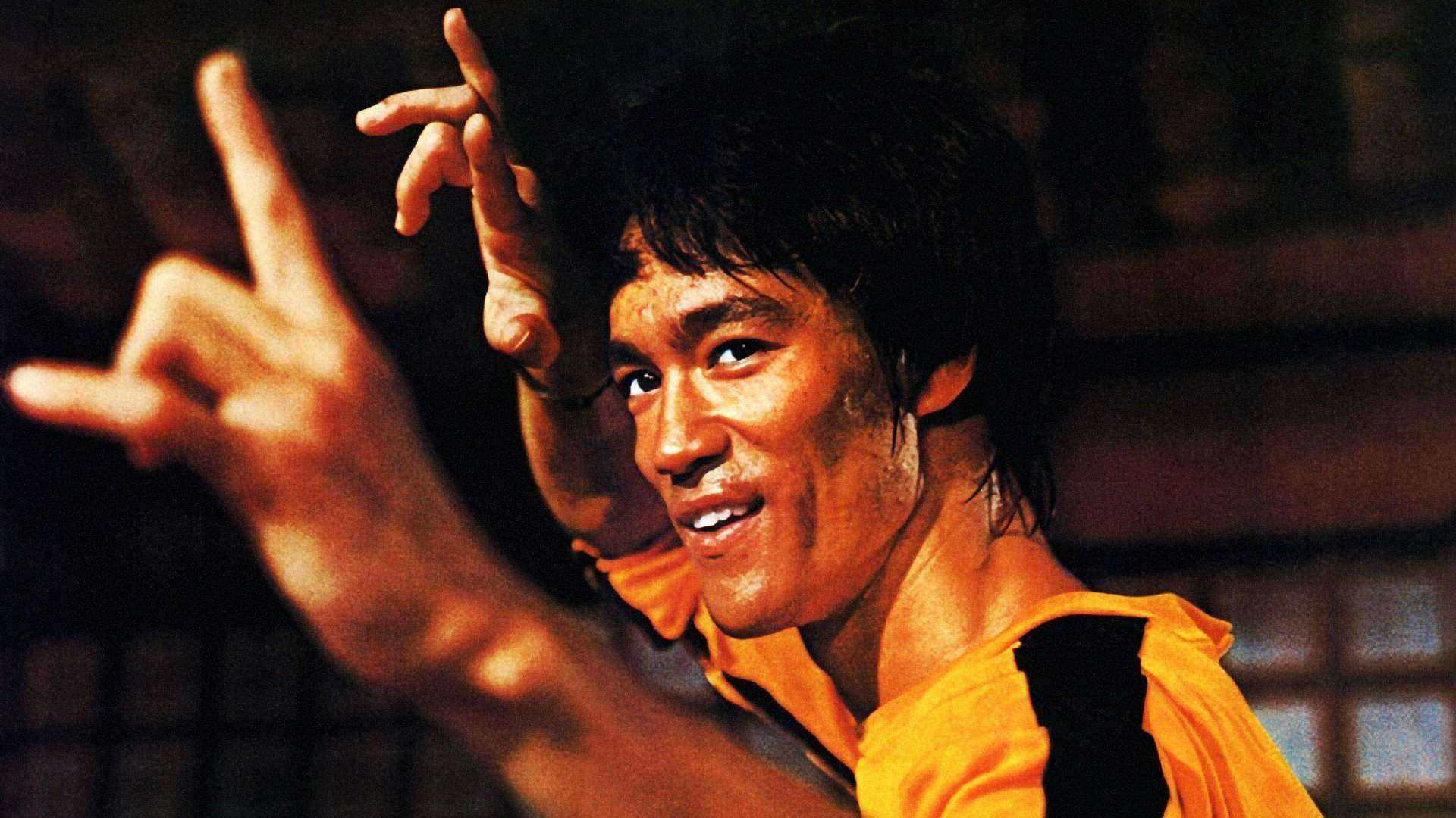 愤怒 这部电影刻意丑化李小龙,美国上映3天竟获4千万美元票房