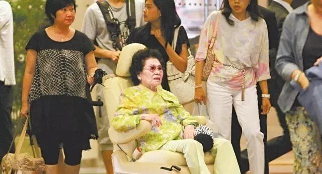 香港女富豪排行榜出炉,第一竟是这位92岁的包