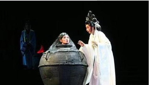 戚夫人被吕后做成“人彘”之后,活了多久? 电子游艺手机验证