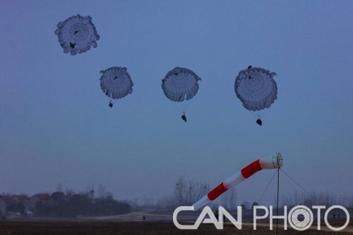 战斗中国空降兵