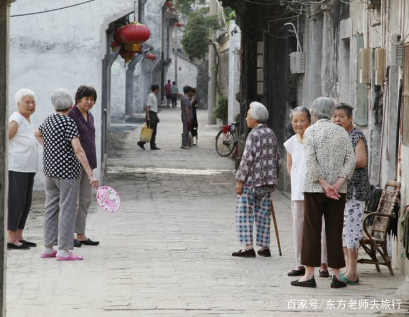 长三角地区2018年经济总量_2015中国年经济总量(3)