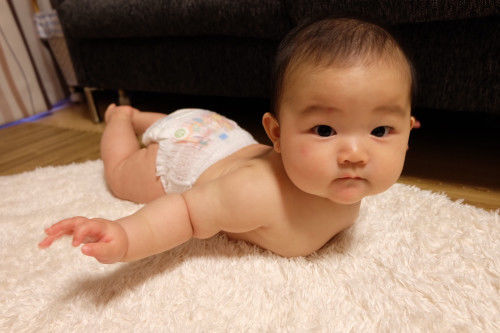                     原创            新生儿吸气老爱呼噜呼噜响？这几种异常情况，家长早知道早防范