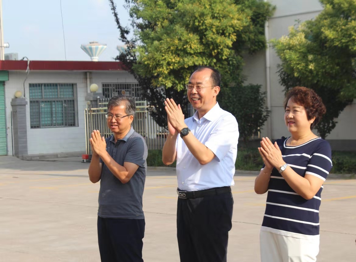 原创河曲县县长任鸿宾一行"八一"亲切慰问河曲大队全体消防指战员