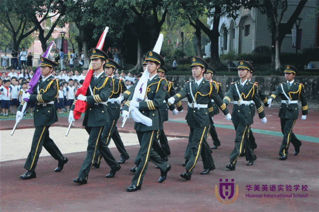 今天,向军人致敬,向华美