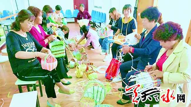 秦州区天水镇老年人的快乐大本营 mg电子网站