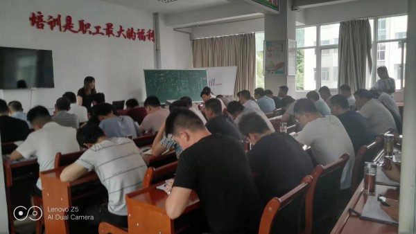 西安东亚科技专修学院和华亭煤业集团达成合作,在煤矿内部定点招生 赌博游戏平台