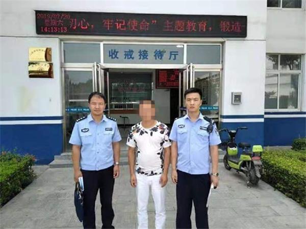 唐河县公安局湖阳派出所走访查民情 抓获在逃嫌疑人