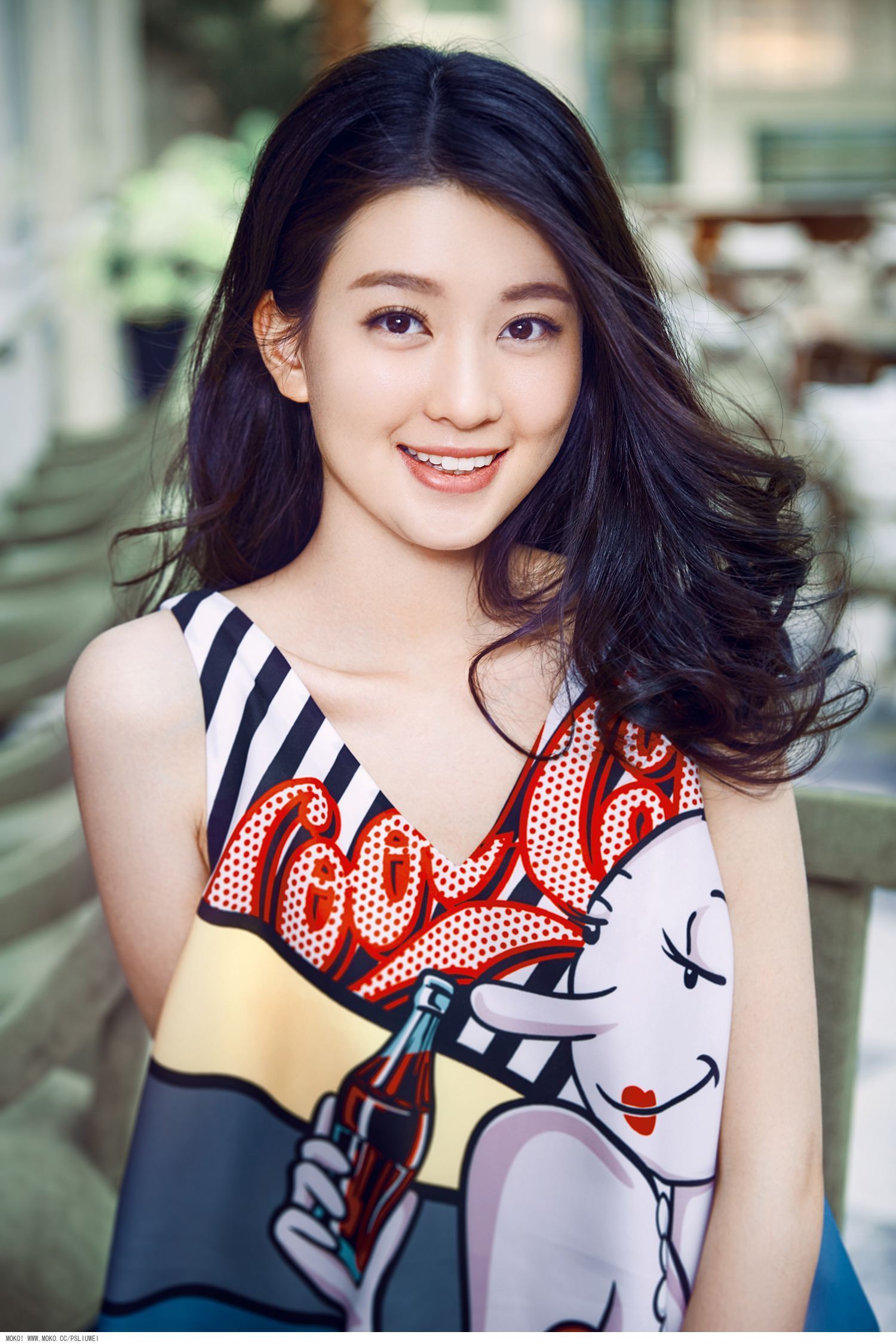 乔欣,1993年11月23日出生于哈尔滨,毕业于中央戏剧学院,中国内地女