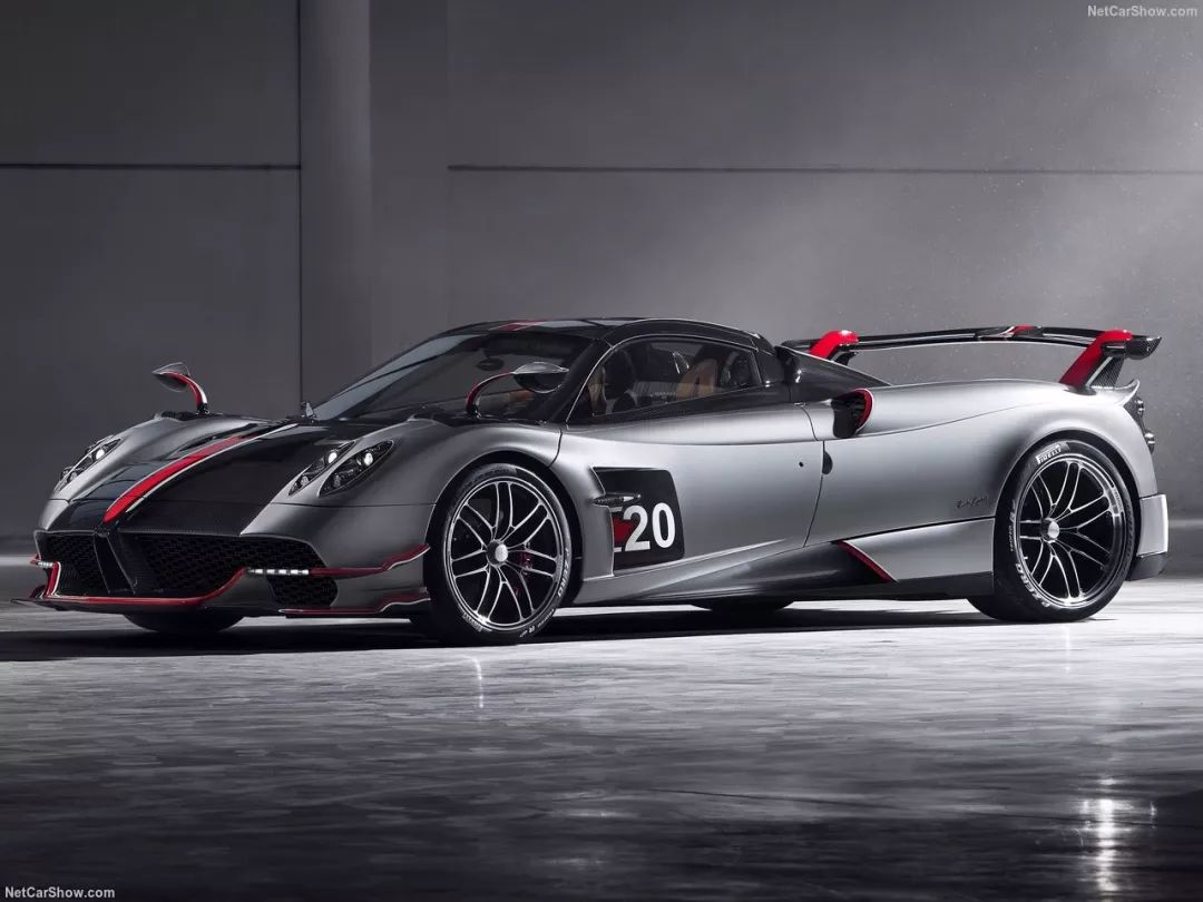 地表最强!可拆卸式硬顶超跑!pagani huayra roadsterbc!