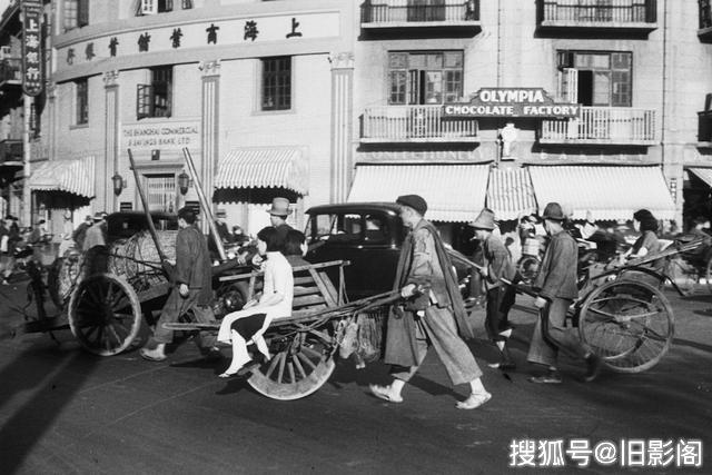 上海街景1934年，竣工前的百老汇