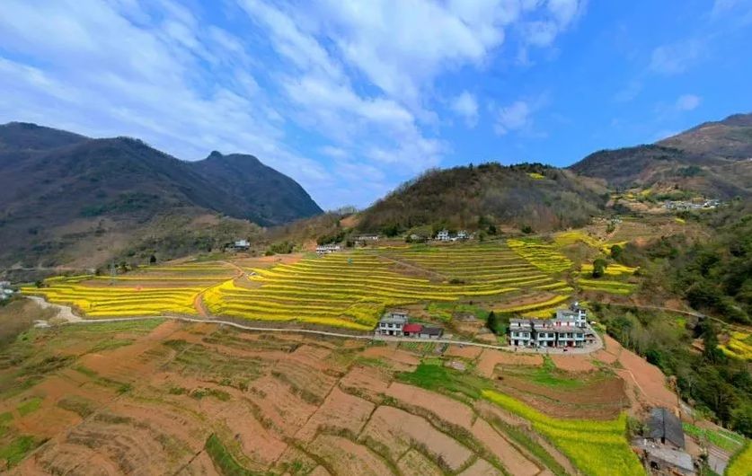 旬阳县人口_世界上造型最奇特的城镇,有两个在中国