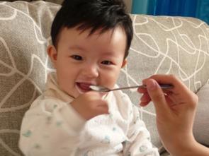 2歲寶寶還在吃奶。說出來很尷尬？這就是斷奶的科學！