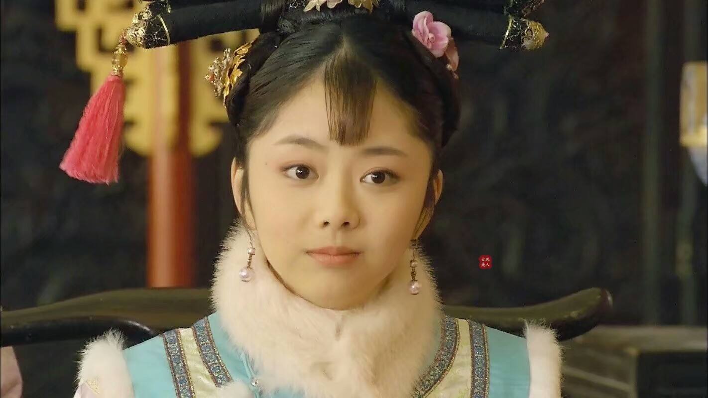 谭松韵鼻子怎么回事?还撞脸李易峰!