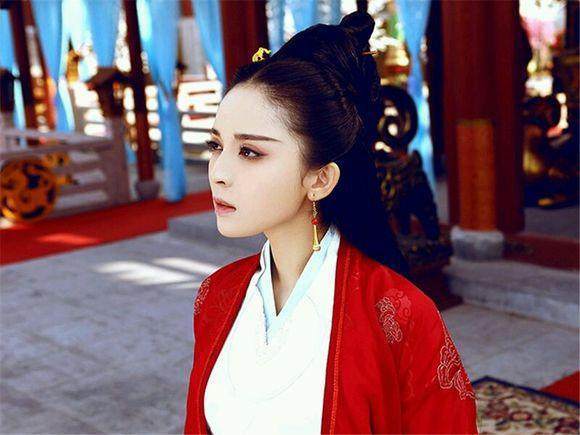 女星古装嫁衣,杨幂唐嫣刘诗诗赵丽颖胡静刘亦