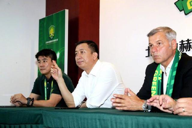 揭秘中赫国安董事长放的狠话“不养大爷”原来指的就是他_施密特