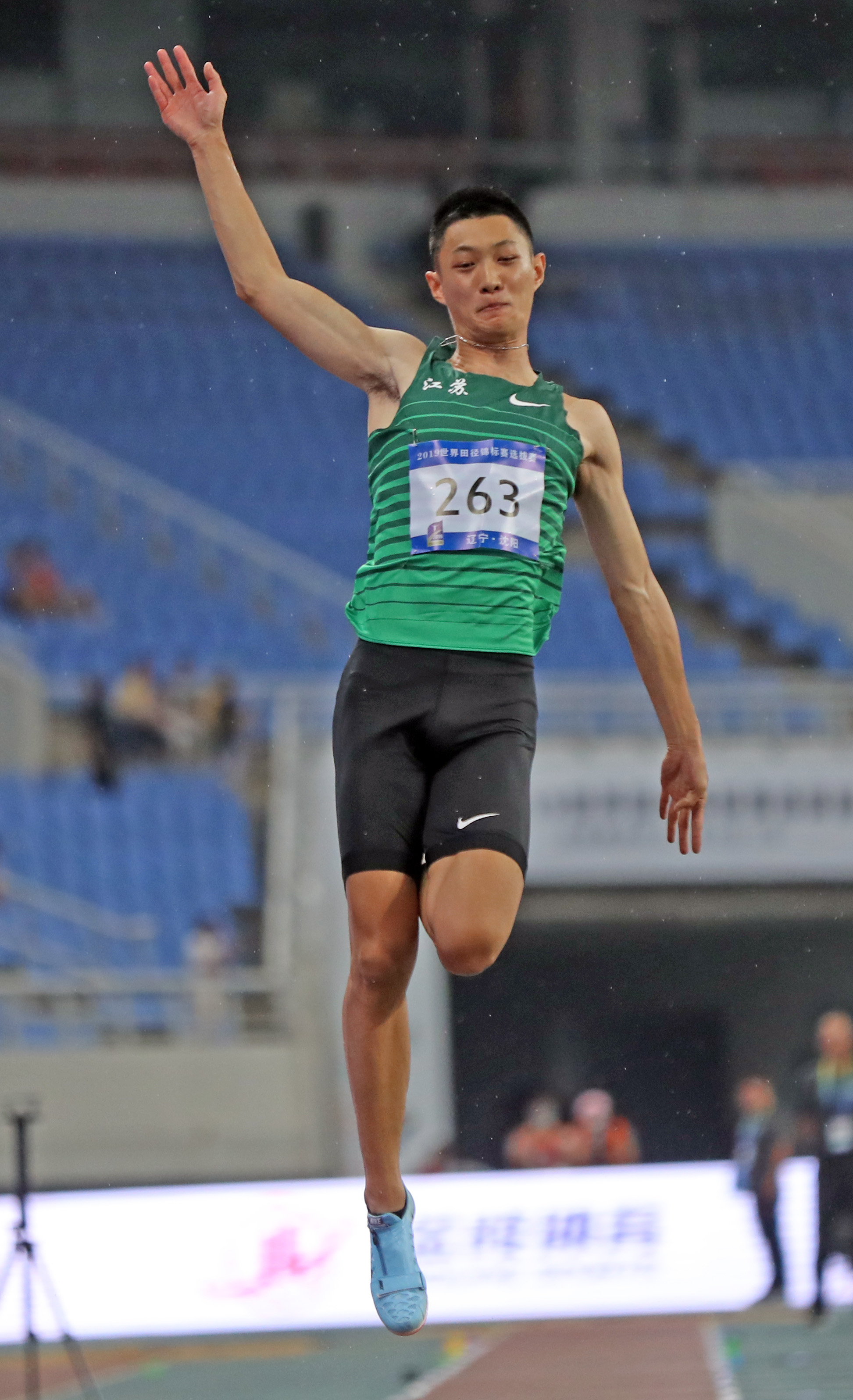 朱亚明获世锦赛第4，中国男子三级跳远仍在一线行列_决赛_领奖台_选手