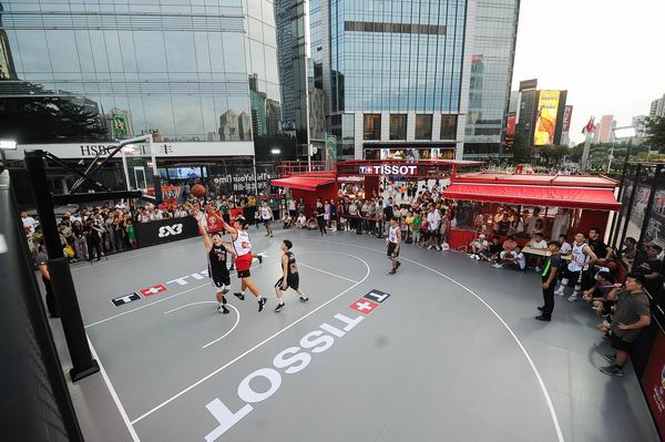 ��һ�̸����ϳ�:����FIBA���йھ�����Ѳչ����վ����