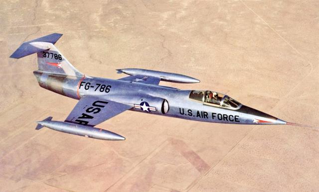NASA宇航员戈登库珀 beefb98e11bd427992d8bf6040c5d72c - NASA宇航员戈登库珀