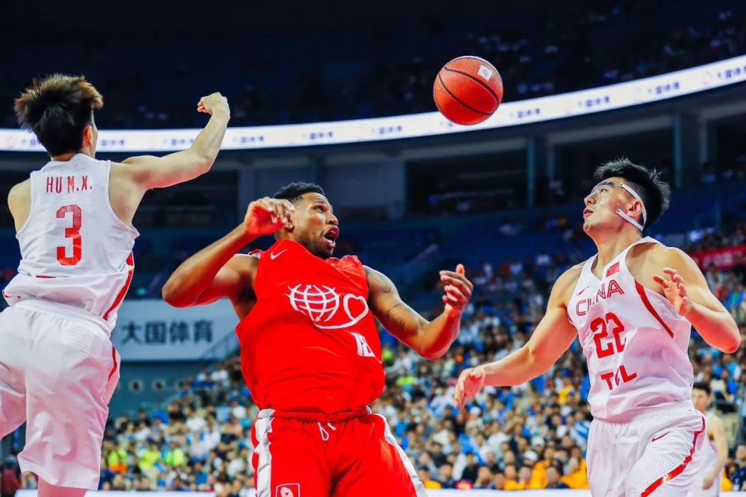 8月3日,方特周年庆典活动正式开启!球星公益见