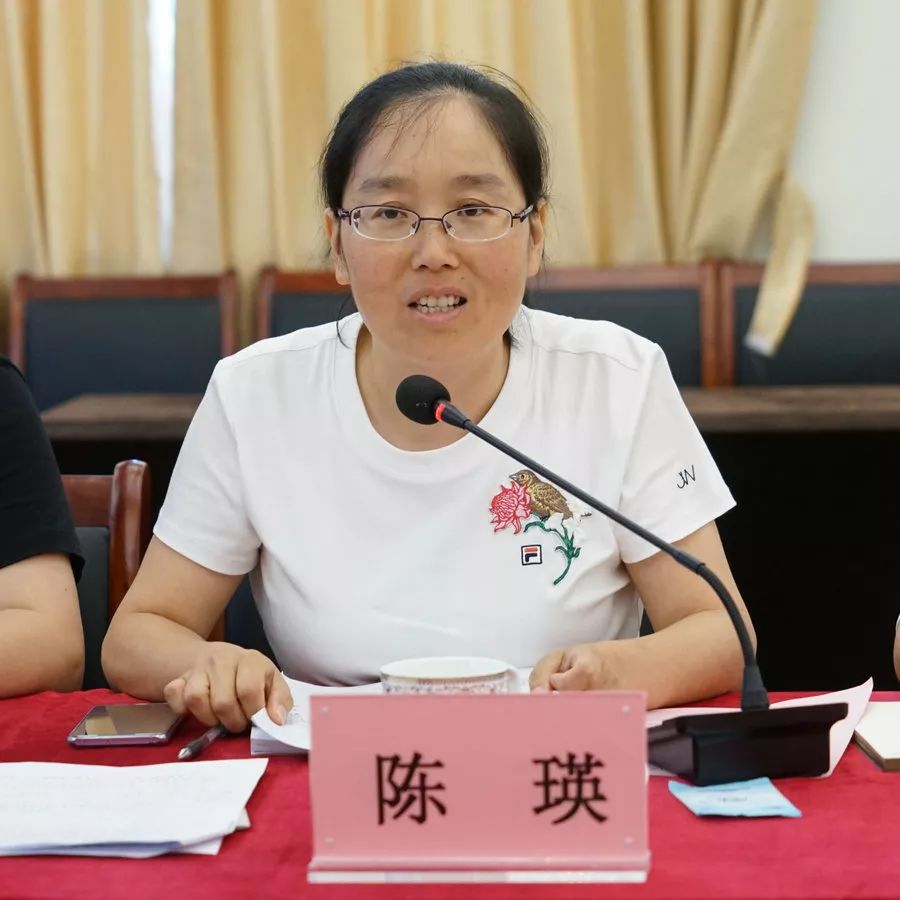 陈瑛富阳区妇联副主席(挂职),富阳区春江街道妇联主席赵青富阳区妇联
