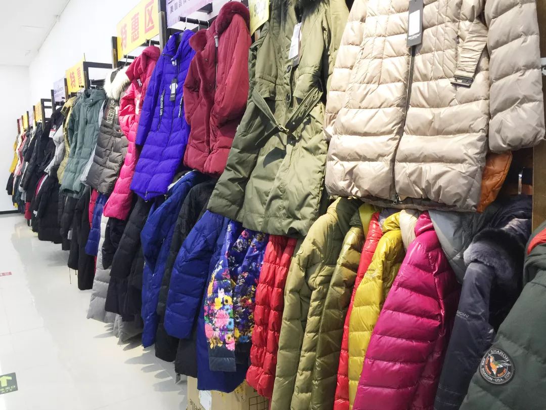 顺义这家服装仓储店,超级特卖啦!