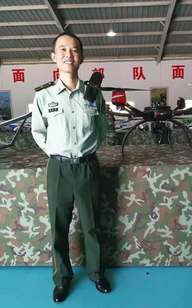 天津经济技术开发区) 八一建军节 天津高院原创变装秀 致敬中国军人