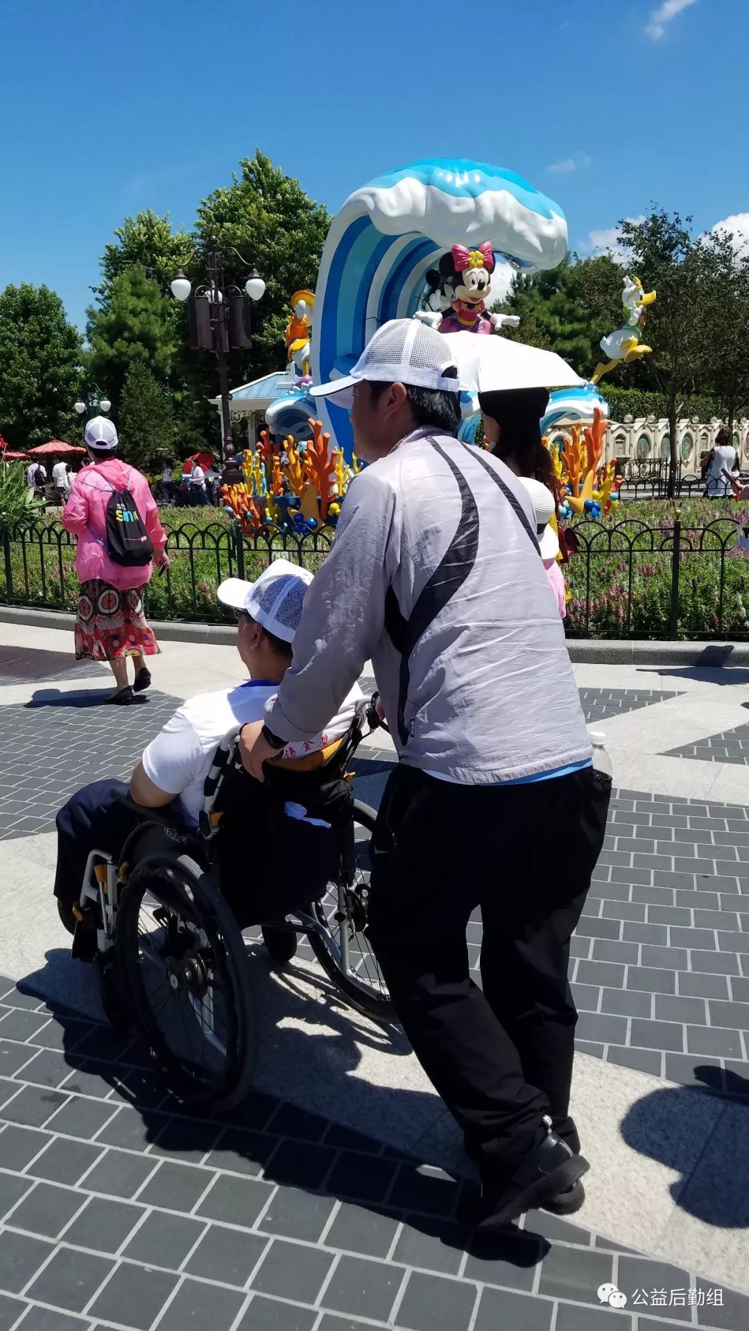 说说推轮椅的技巧--预防对患者的二次伤害