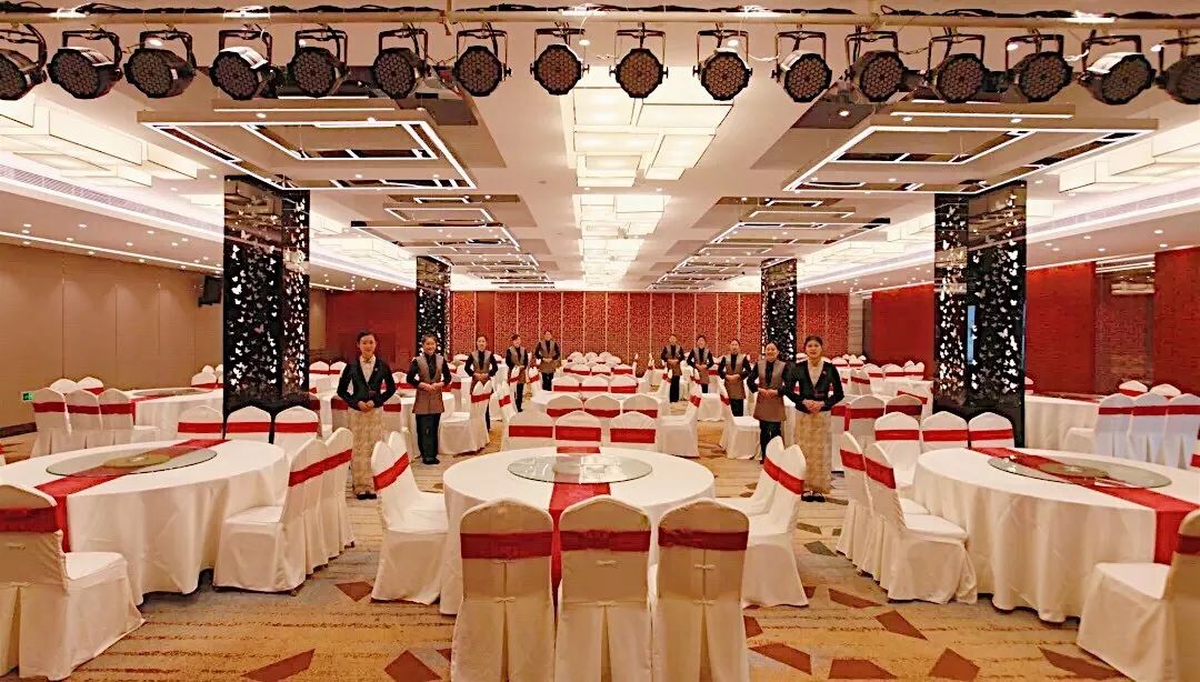 挽卿手 共白头|贵宾楼大酒店定终身