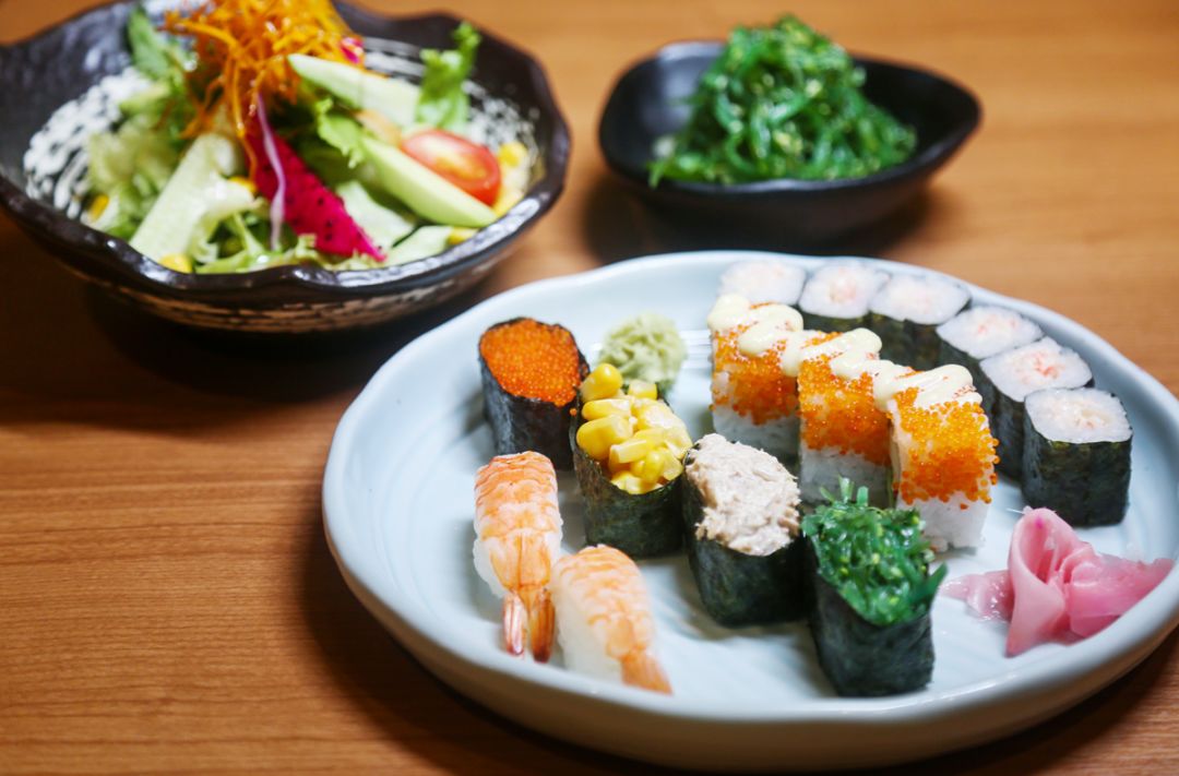 这家素食,不论是味道还是摆盘,我觉得担得起"五星级素食餐厅"这个称号